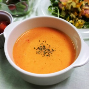 パプリカと人参のポタージュ